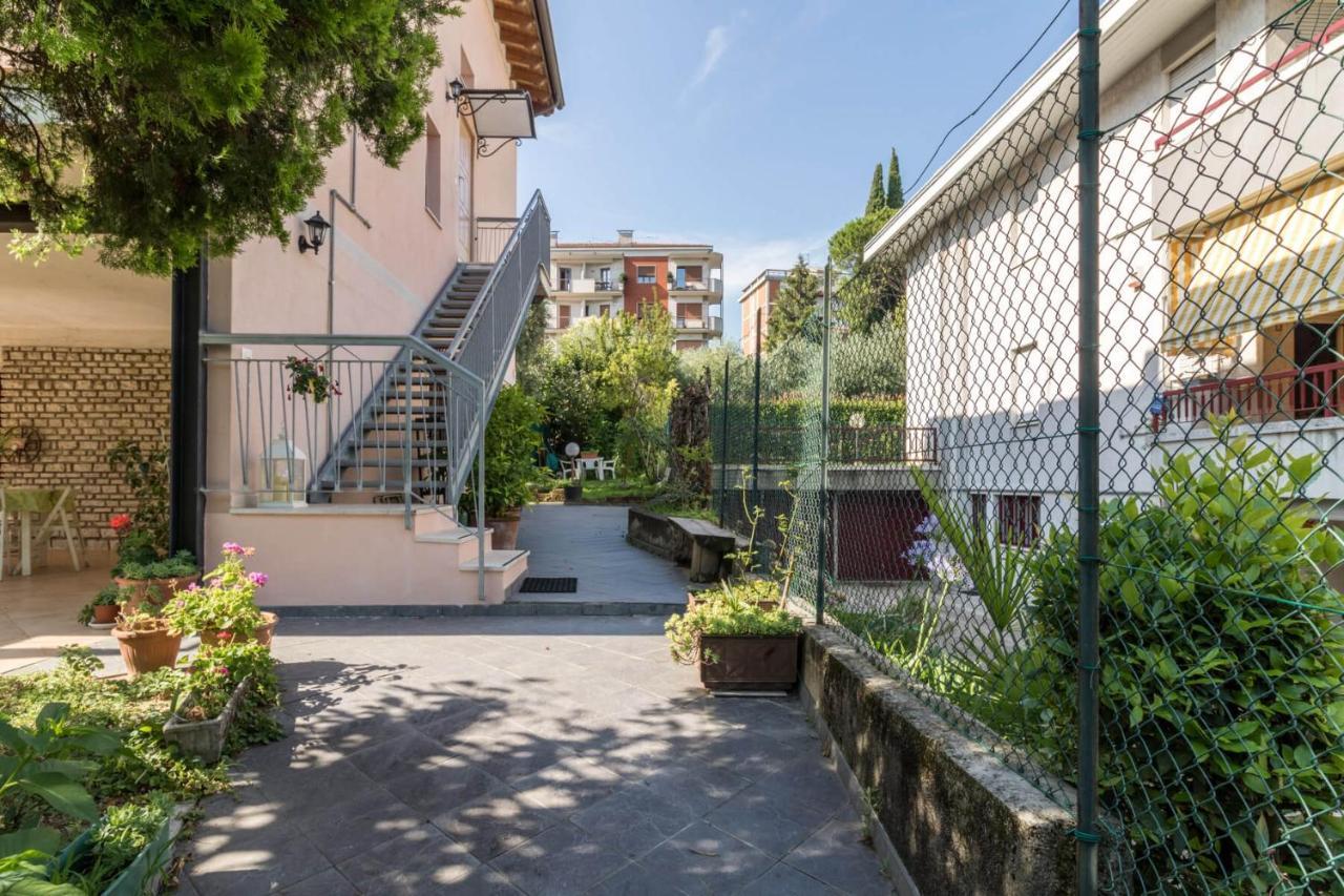 Frank Ronyo Apartment เดเซนซาโนเดลการ์ดา ภายนอก รูปภาพ